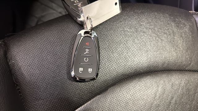 Used 2020 Pacific Blue Metallic Chevrolet LT image 39