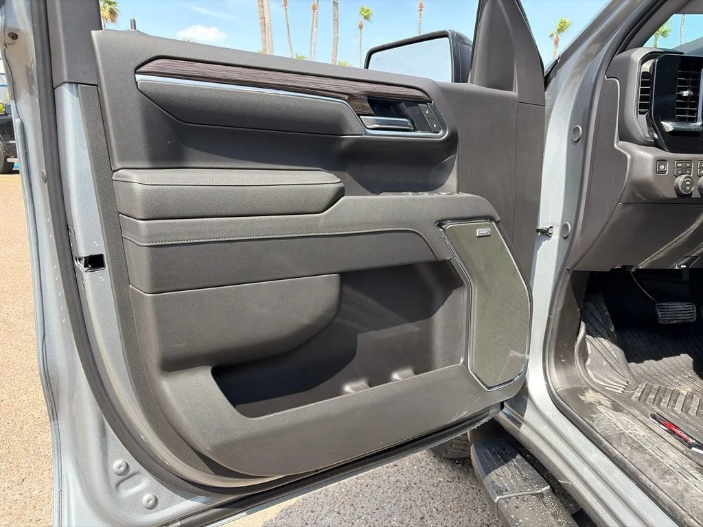 2026 Chevrolet Silverado 1500 RST - Photo 13