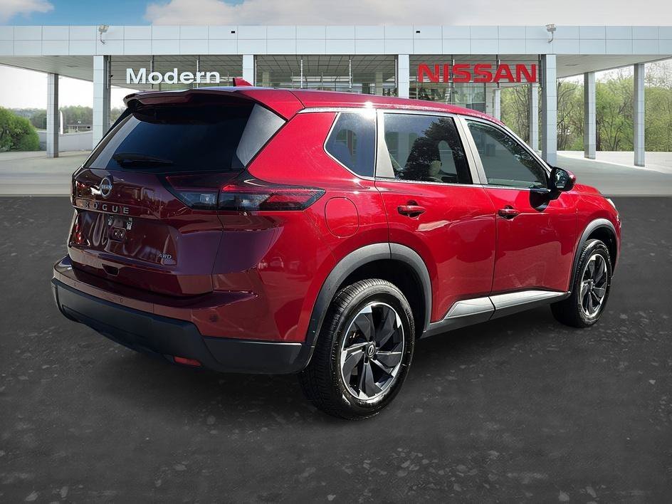 Used 2025 Scarlet Ember Tintcoat Nissan SV image 5