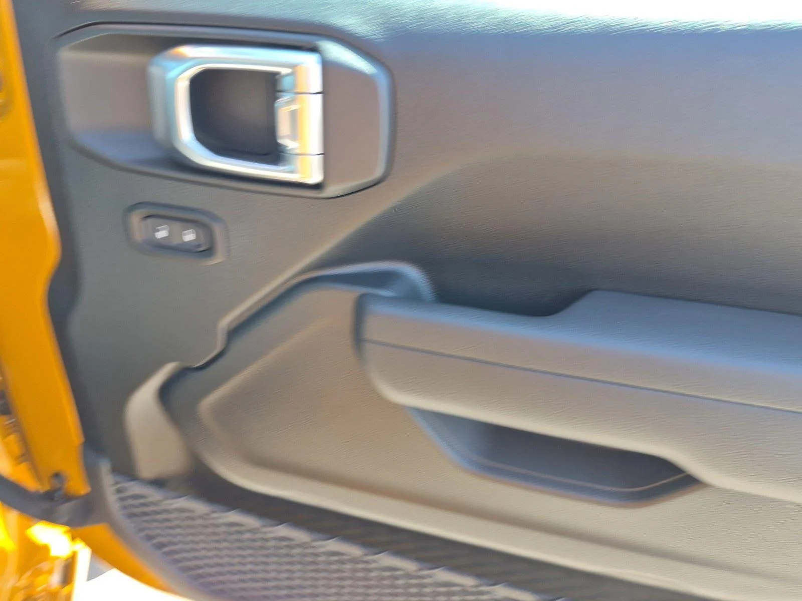 New 2026 Goldilocks Exterior Paint Jeep Sport S image 10