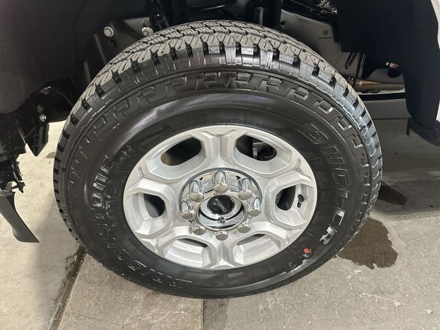 New 2026 Oxford White Ford F-250® XLT image 22