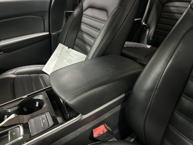 Used 2020 White Ford SEL image 28