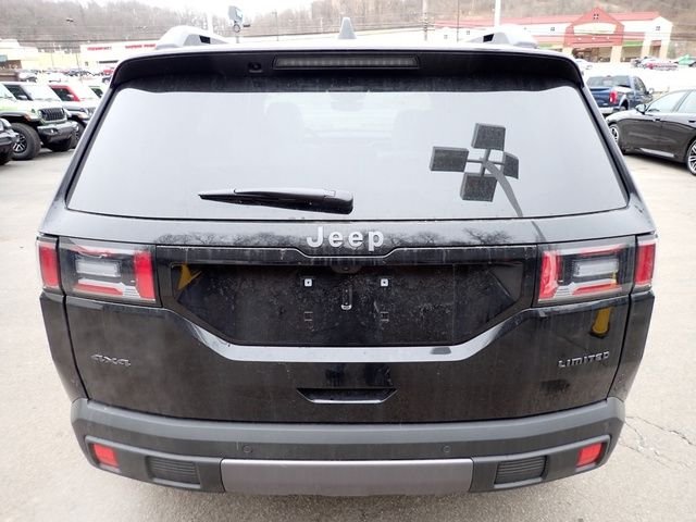 New 2026 Diamond Black Crystal Pearl-Coat Exterior Paint Jeep Limited image 4