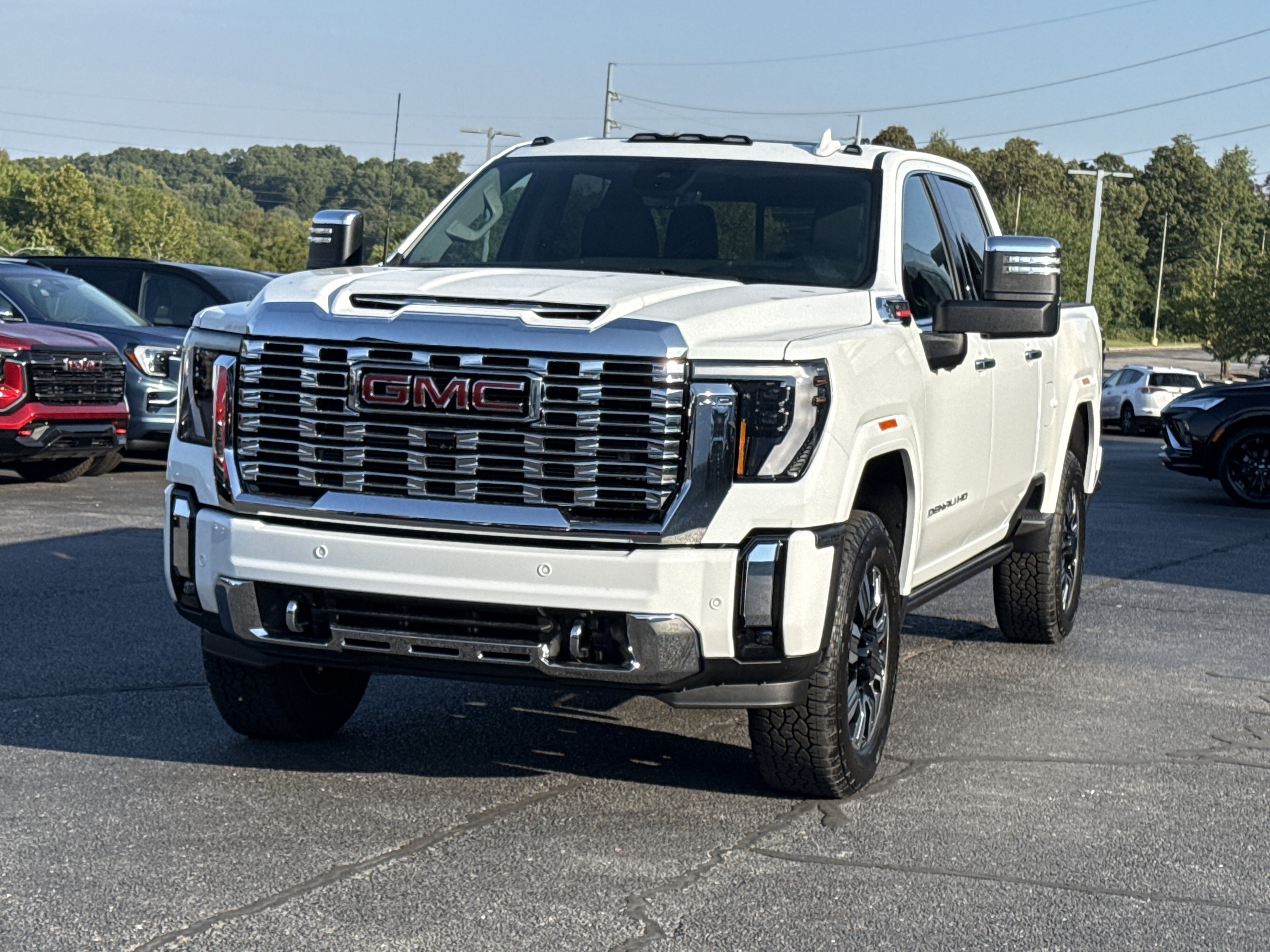 2026 GMC Sierra 3500HD Denali - Photo 13