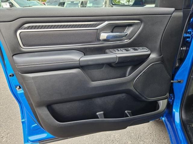 New 2026 Hydro Blue Pearl-Coat Exterior Paint RAM BIG HORN image 11
