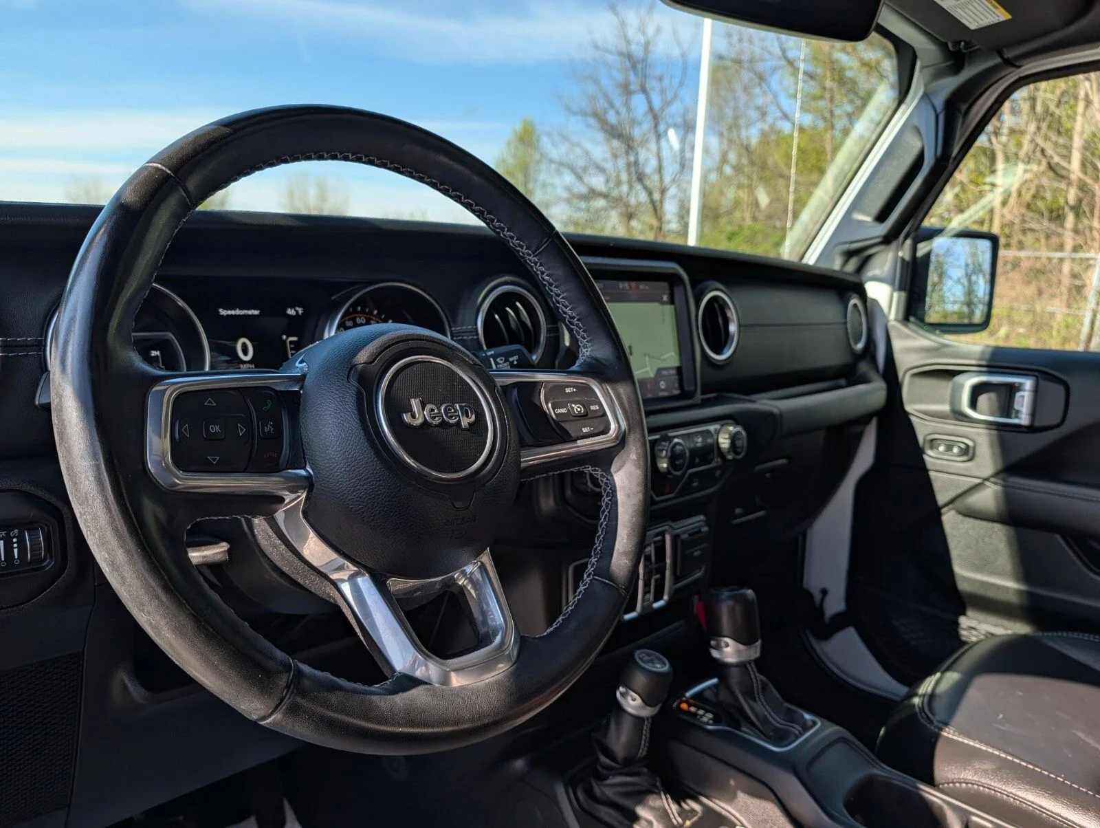 2022 Jeep Wrangler Unlimited Sahara - Photo 29