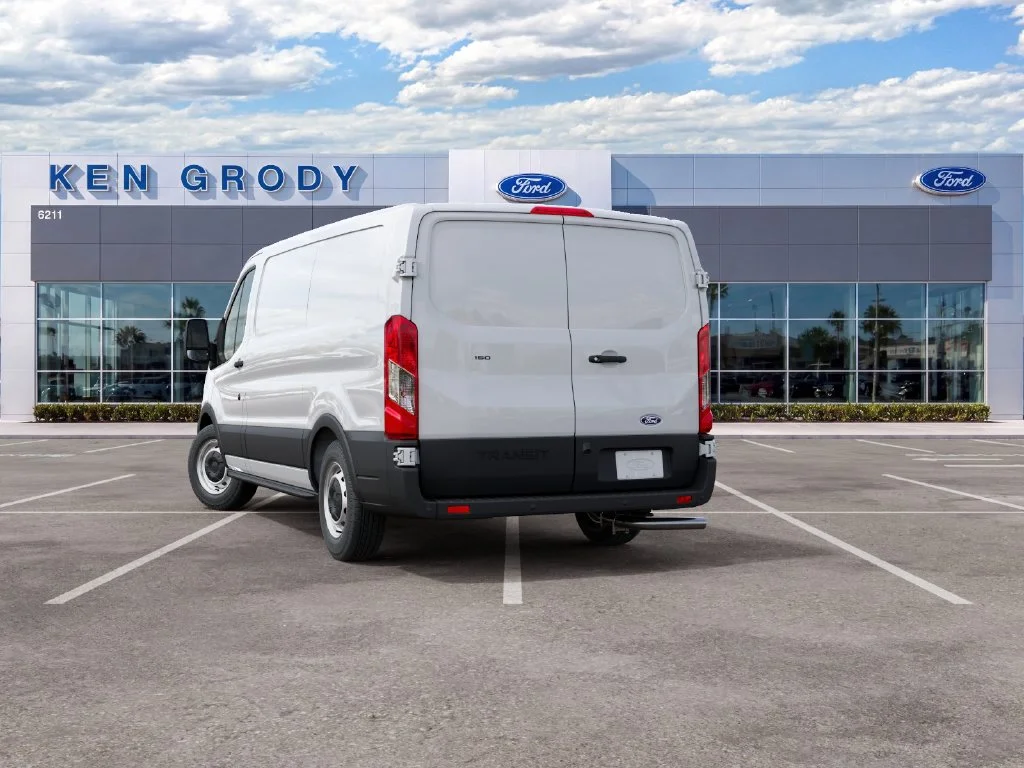 New 2027 Oxford White Ford Base image 3