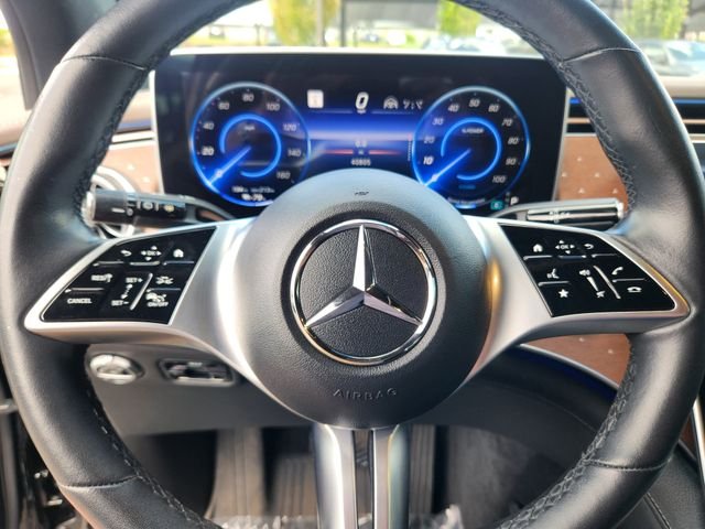 Certified Used 2023  Mercedes-Benz 500 SUV image 23