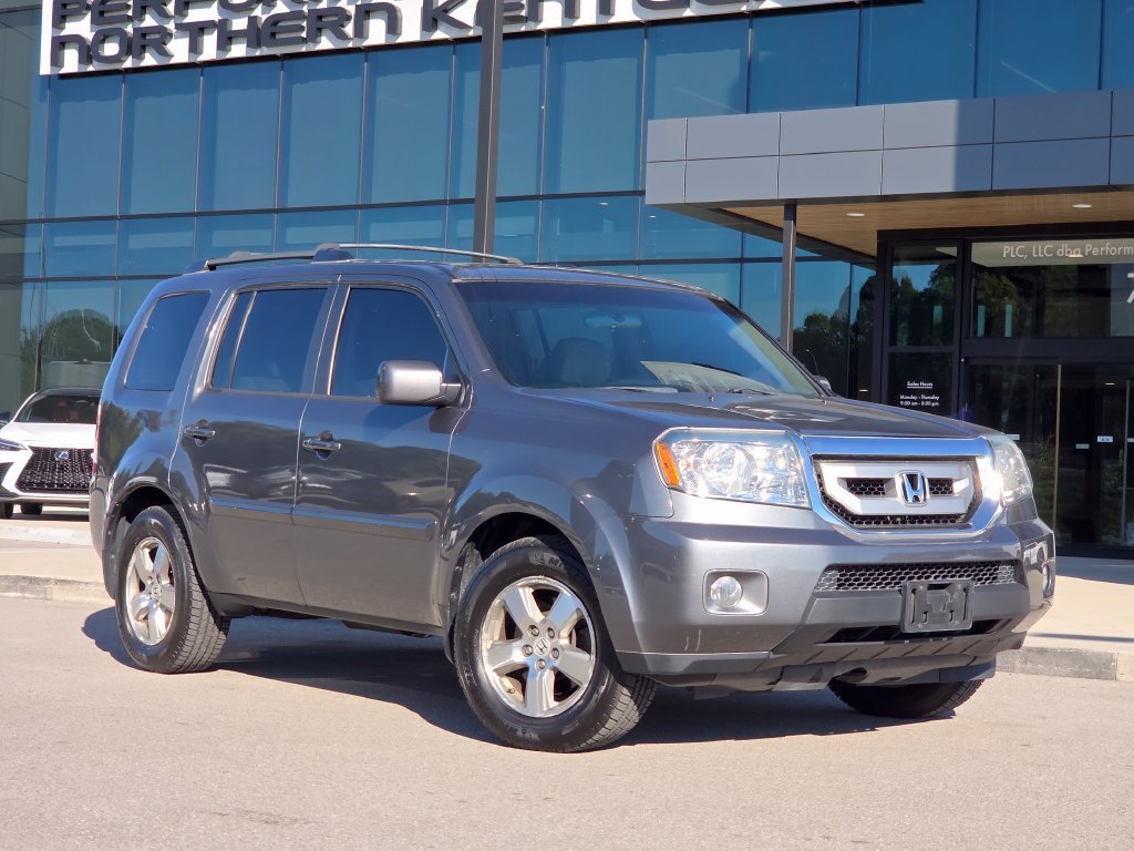 Used 2011 Honda Pilot EX with VIN 5FNYF4H45BB034407 for sale in Fort Wright, KY