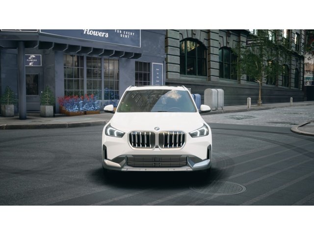 New 2027 Alpine White BMW  image 3