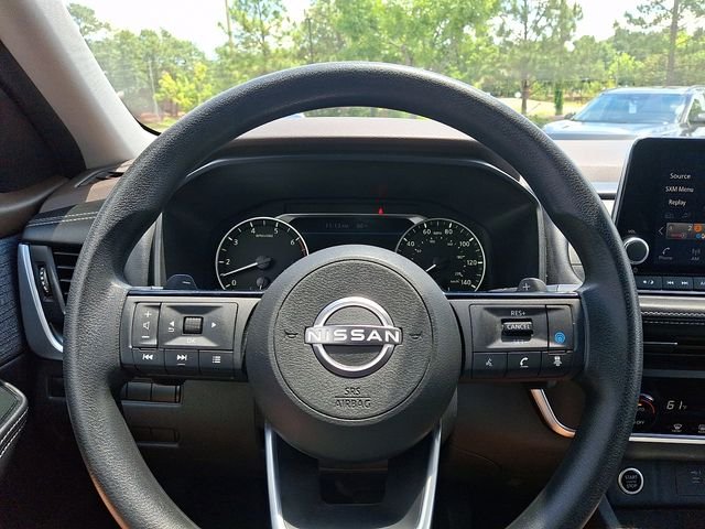 Used 2023 Black Nissan SV image 20