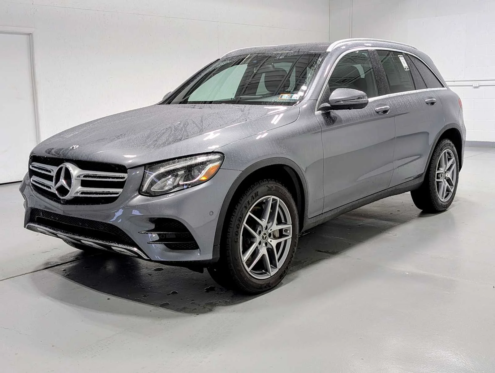 2019 Mercedes-Benz GLC 300 GLC 300
