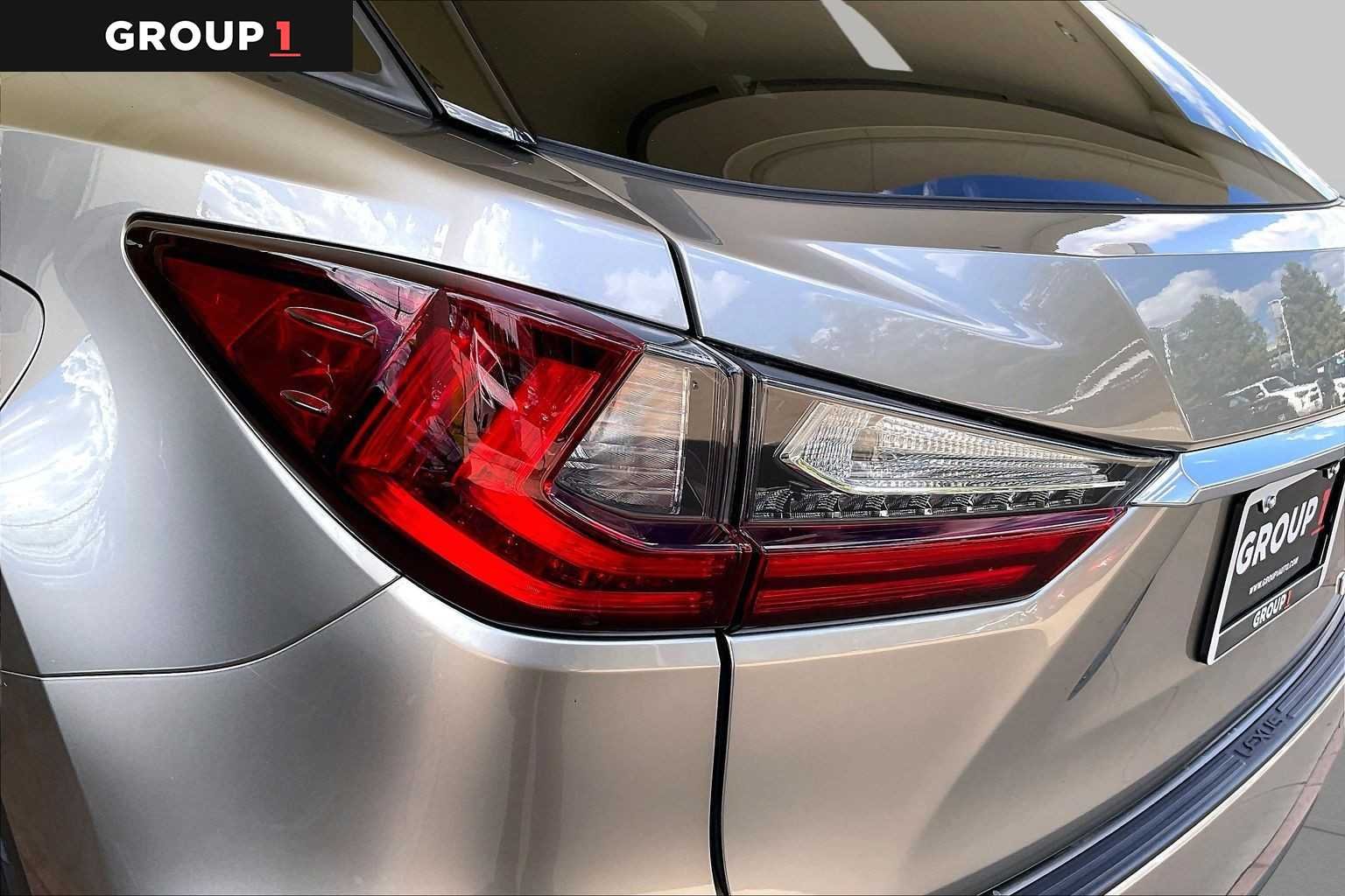 Certified Used 2020 Atomic Silver Lexus  image 26