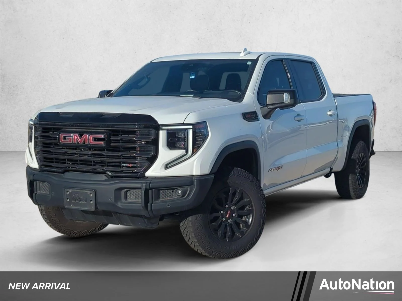 2023 GMC Sierra 4WD Crew Cab Short Box AT4X's photo