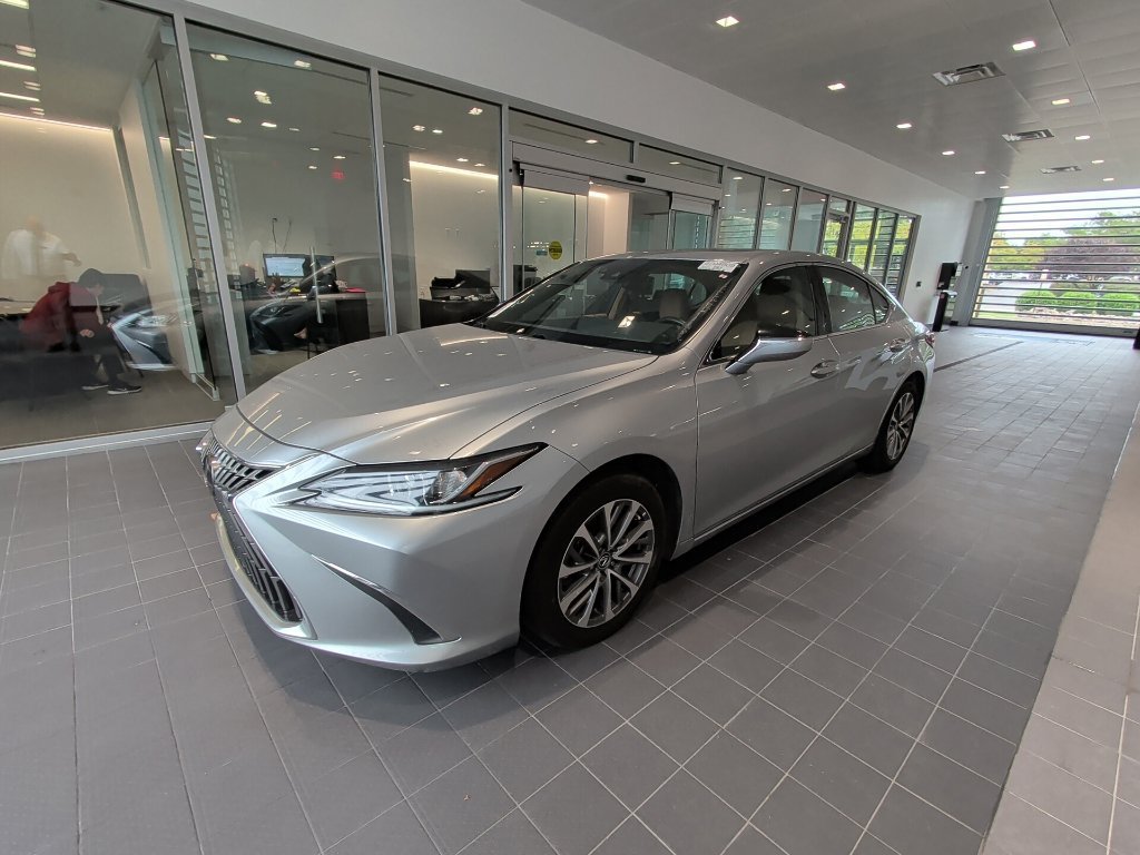 2023 Lexus ES 350 - Photo 7