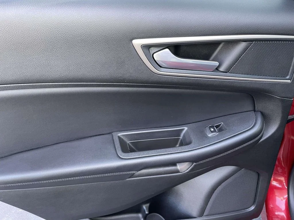 2024 Ford Edge SEL - Photo 14