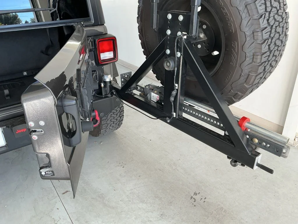 Used 2022 Crystal Metallic Jeep Rubicon image 31
