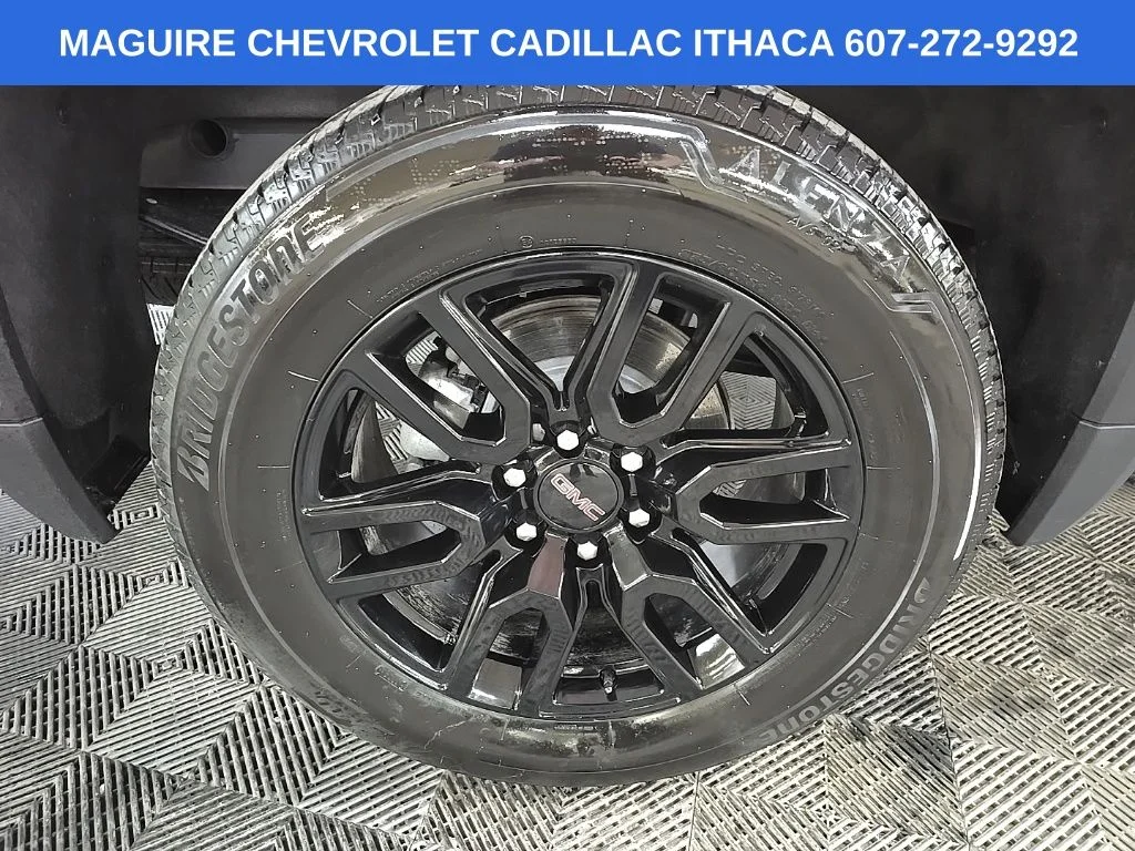 Used 2025 Red GMC Elevation image 13