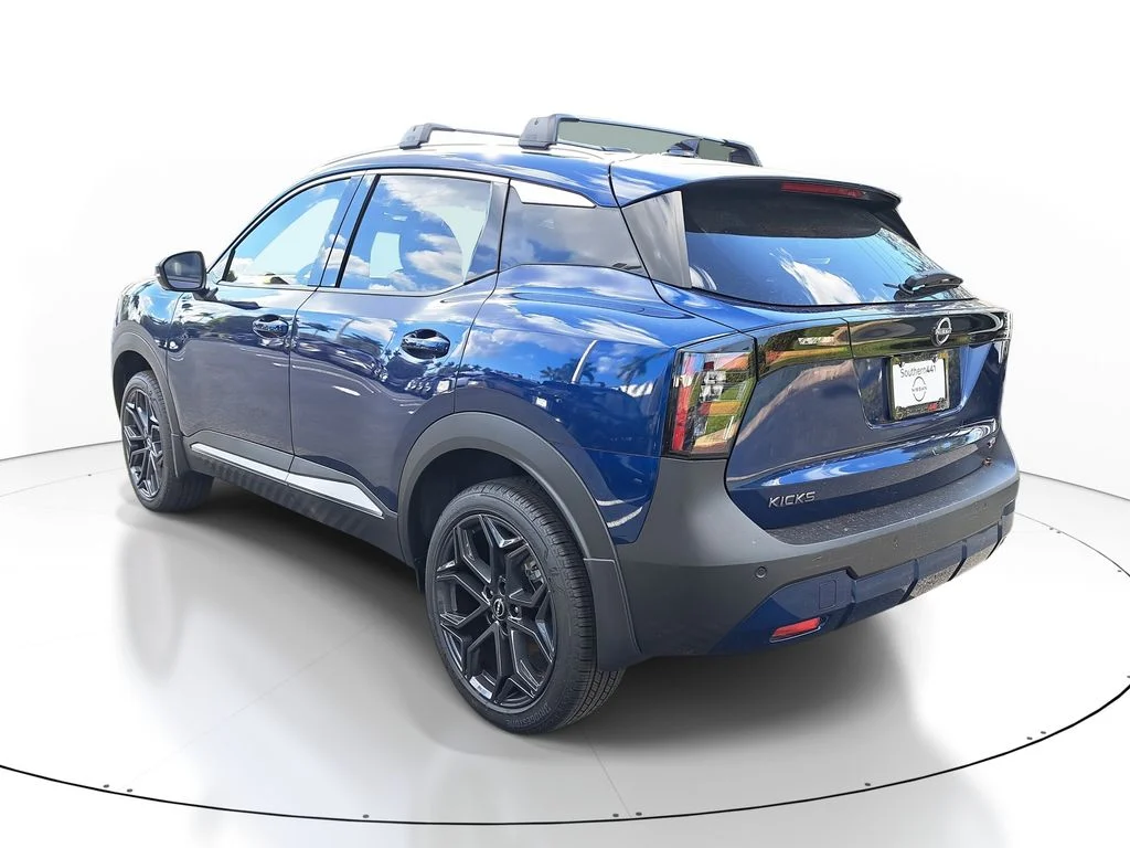 New 2026 Blue Nissan SR image 5