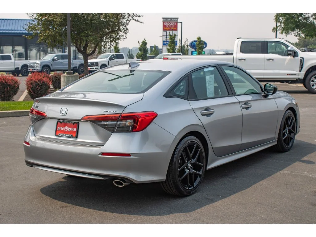 Used 2024 Lunar Silver Metallic Honda Sport image 8