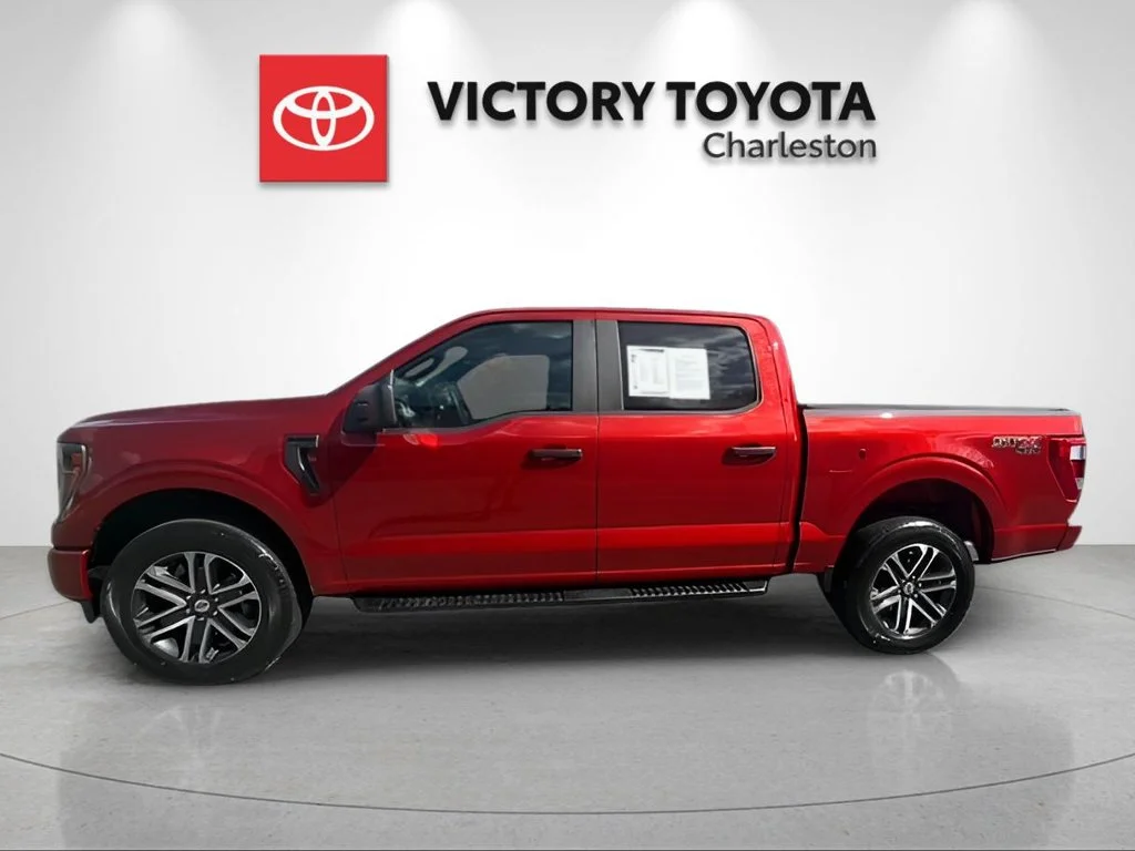 Used 2023 Red Ford XL image 2