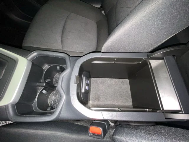 Used 2022 Gray Toyota XLE image 21