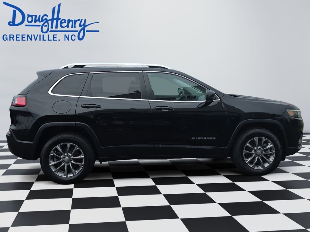 Used 2020 Black Jeep Latitude Plus image 6