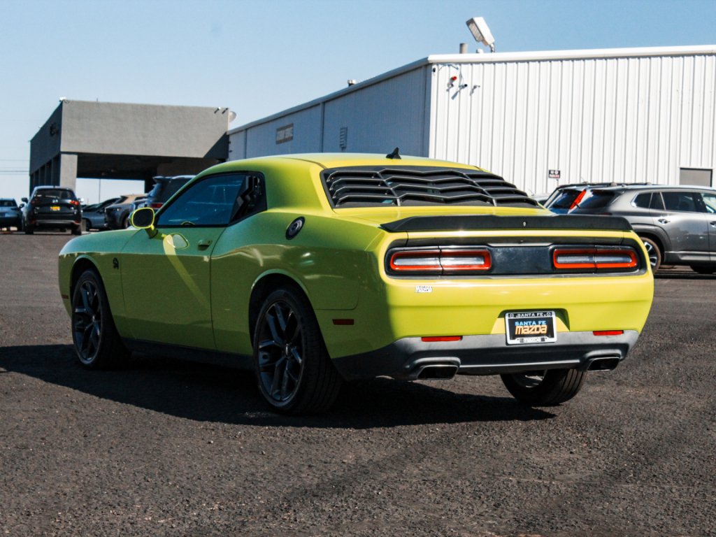Used 2015 Sublime Pearl Coat Dodge R/T image 7