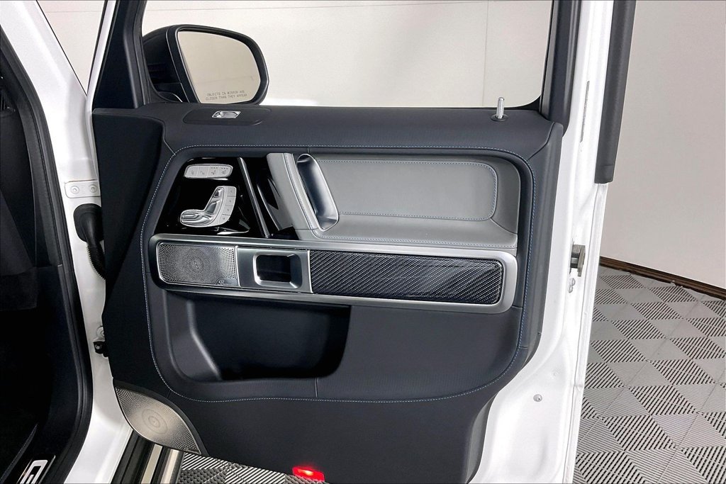 2025 Mercedes-Benz G-Class G580 - Photo 16