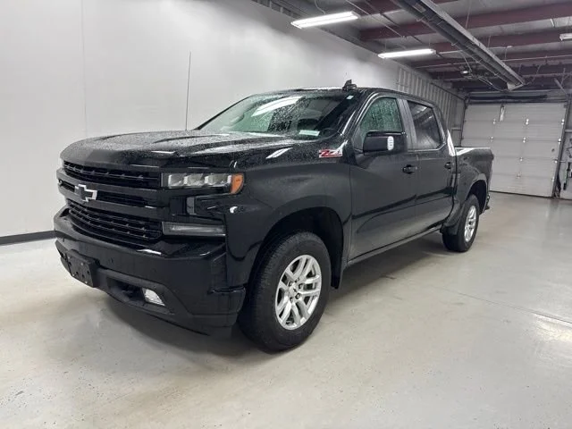 2022 Chevrolet Silverado 1500 RST 4X4 Crew Cab Short Box's photo