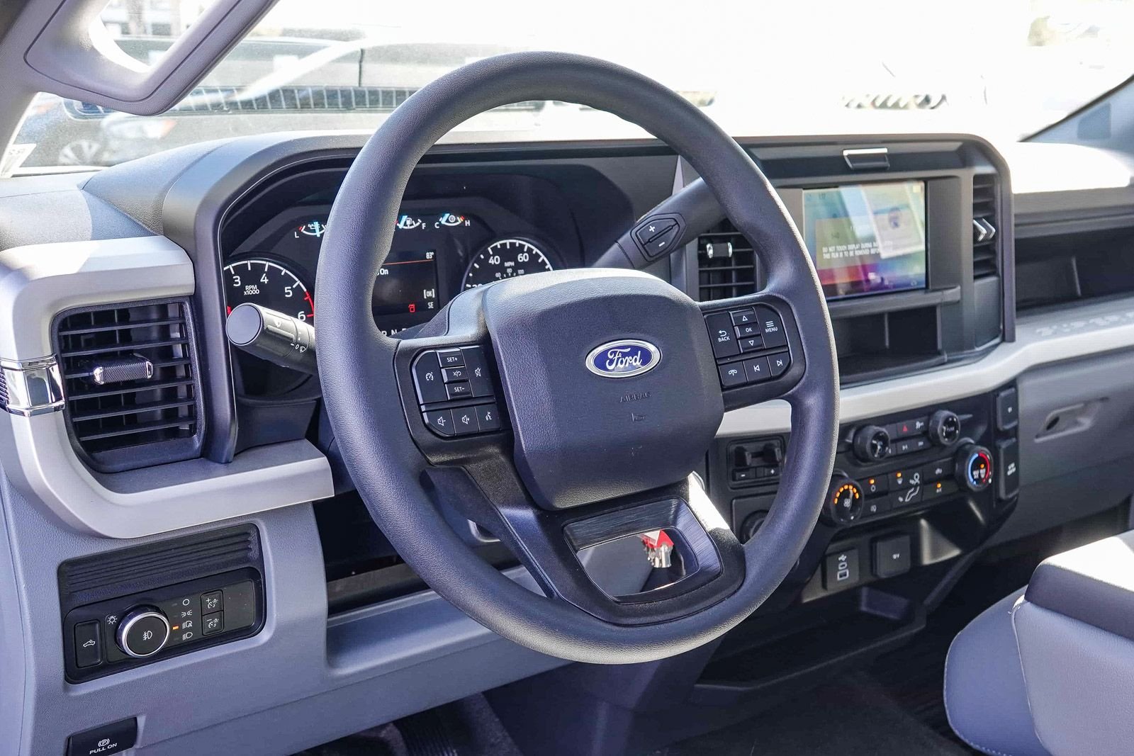 New 2026 Oxford White Ford F-250® XL image 14