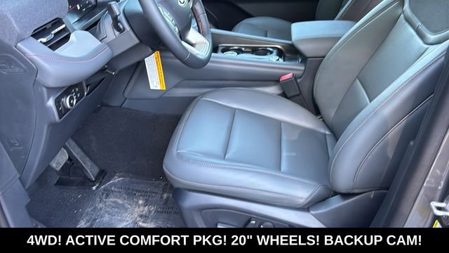 New 2026 Carbonized Gray Metallic Ford Active image 25