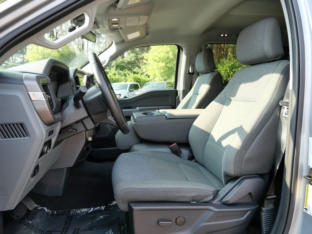 Used 2025 Silver Ford XLT image 20