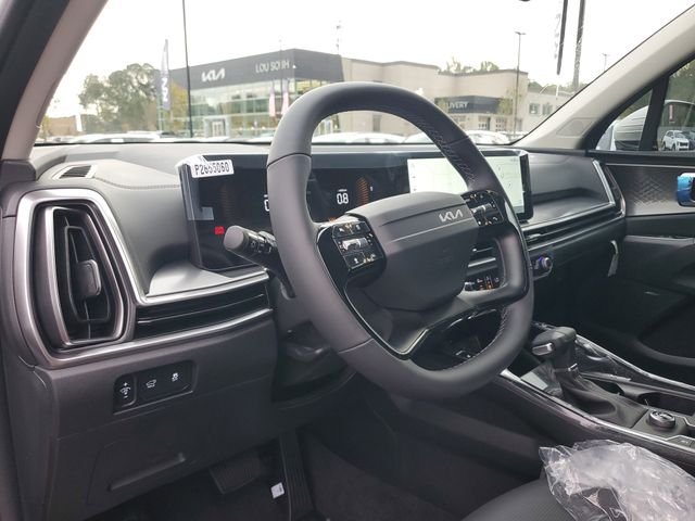 New 2026 Ivory Kia EX image 19