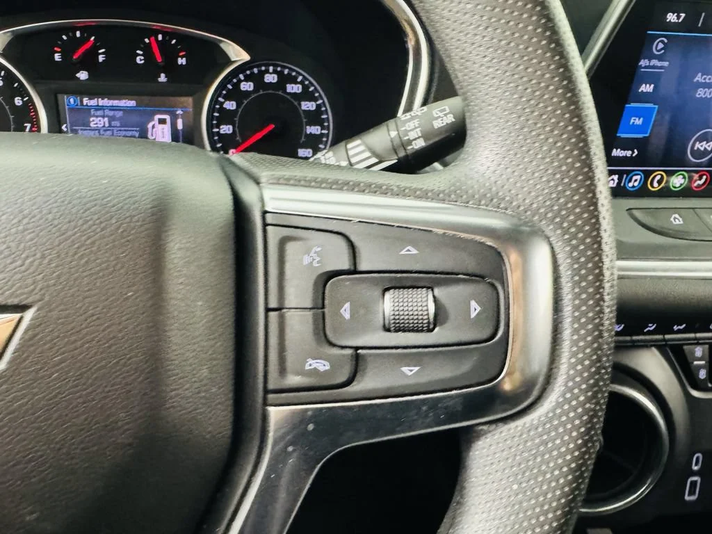Used 2022 Black Chevrolet 2LT image 12