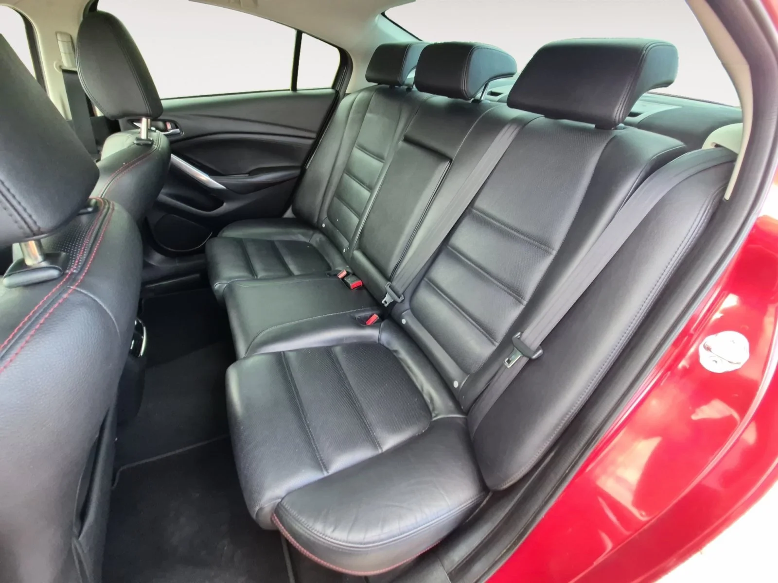 Used 2014 Red Mazda i Grand Touring image 24
