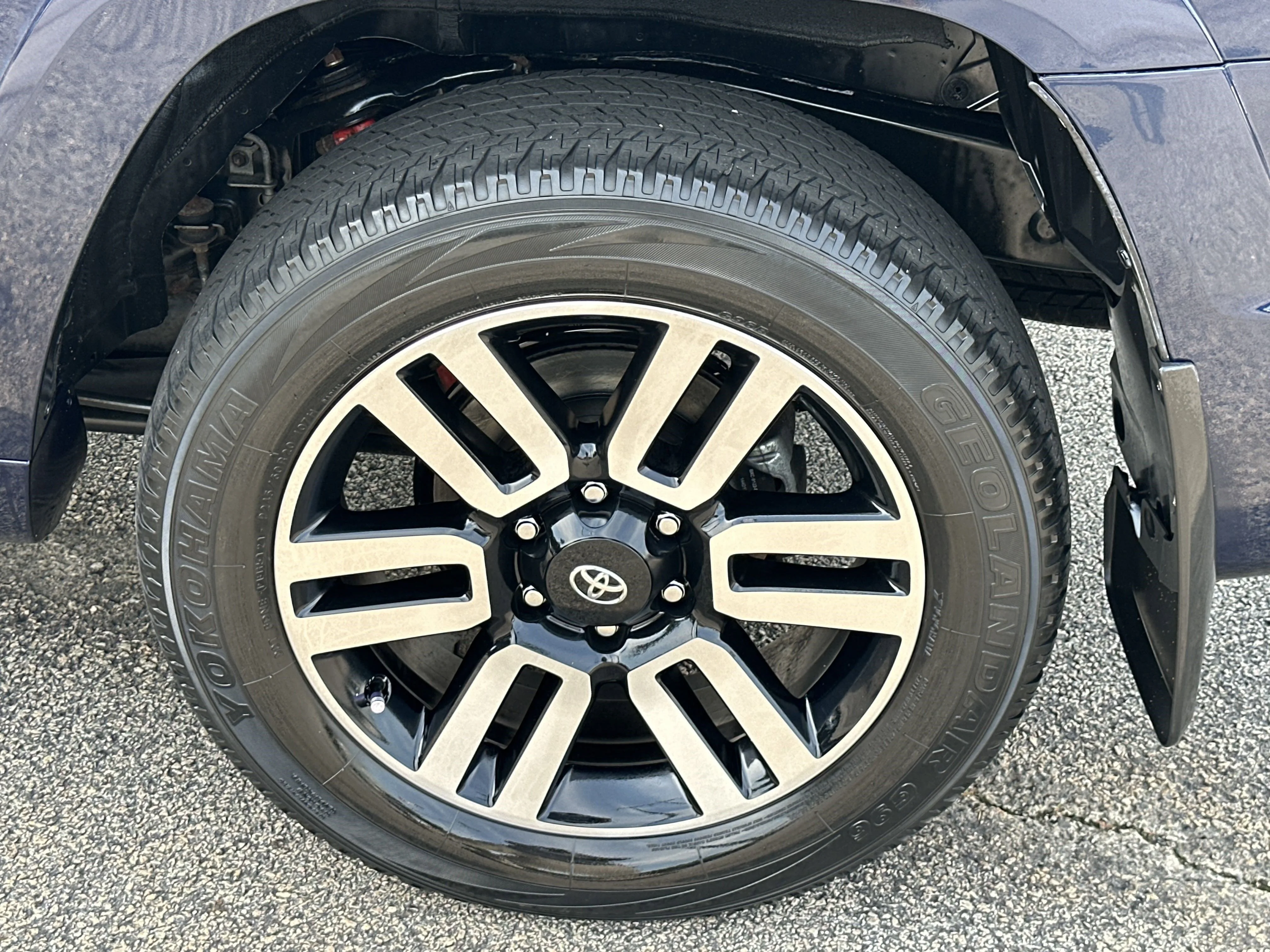 2022 Toyota 4Runner Limited - Photo 19