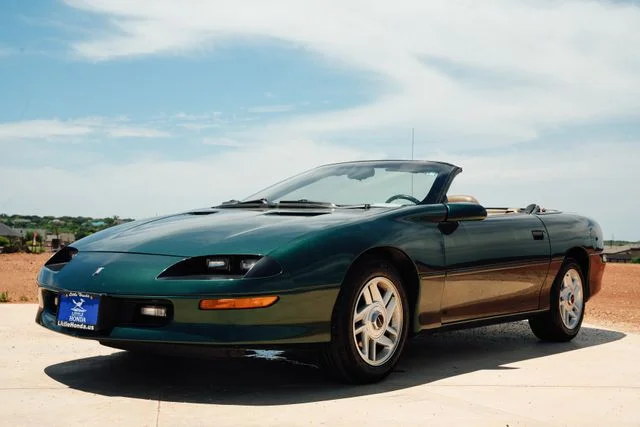 Pre-Owned 1995 Chevrolet Camaro Base