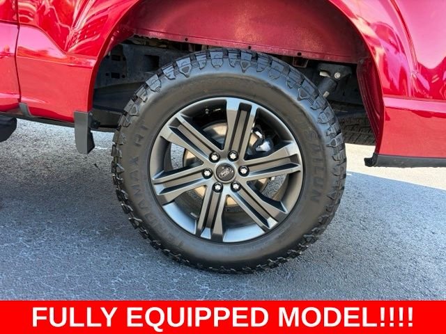 Used 2022 Red Ford Lariat image 10
