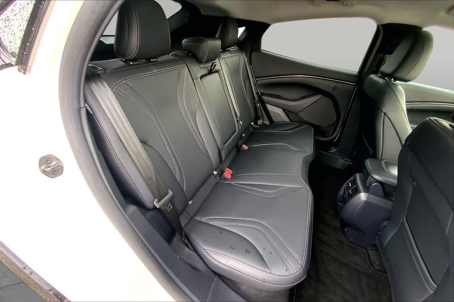Used 2024 Star White Ford Premium image 19