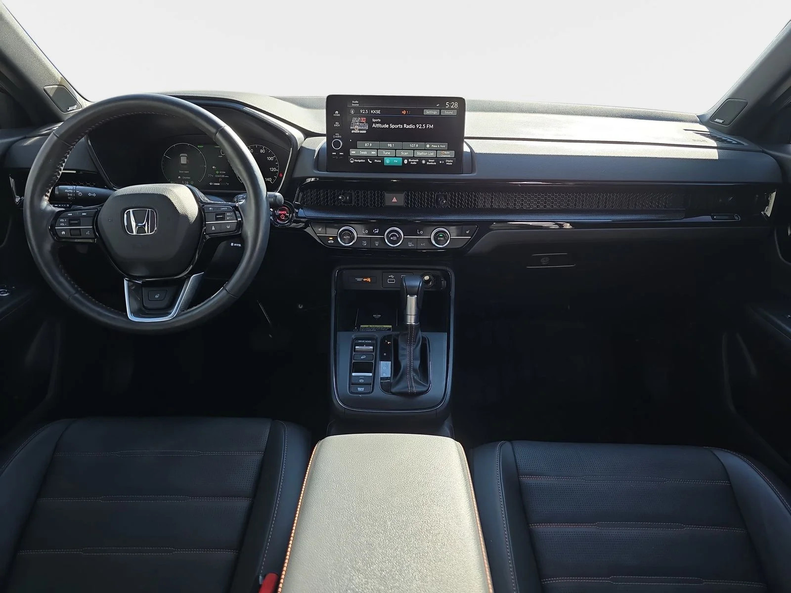 2025 Honda CR-V Sport Touring - Photo 10