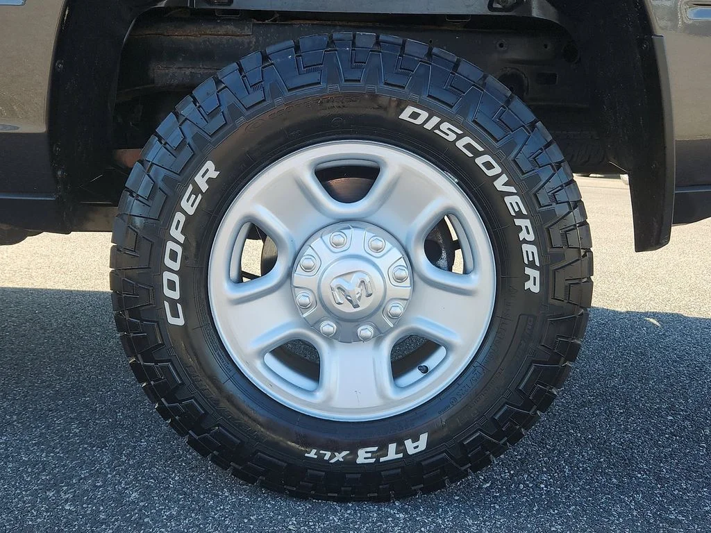 Used 2022 Gray Ram Tradesman image 8