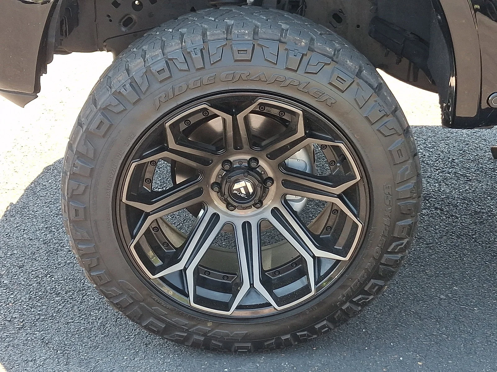 Used 2019 Agate Black Metallic   Um Ford Limited image 28