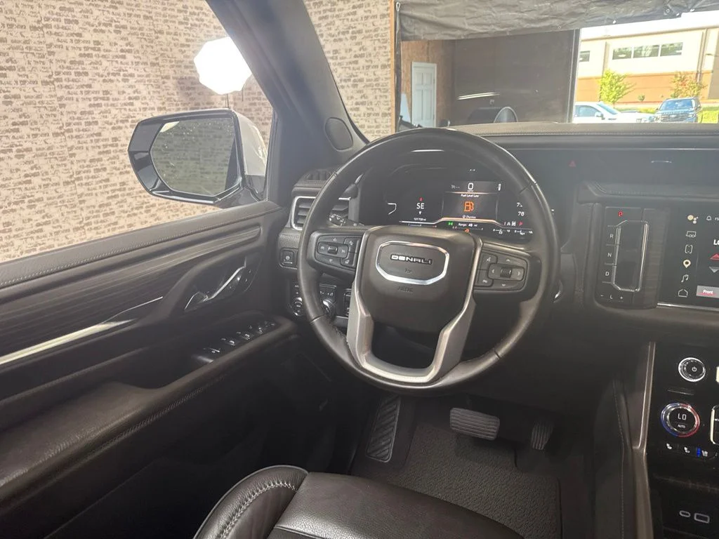 Used 2024 White GMC Denali image 20