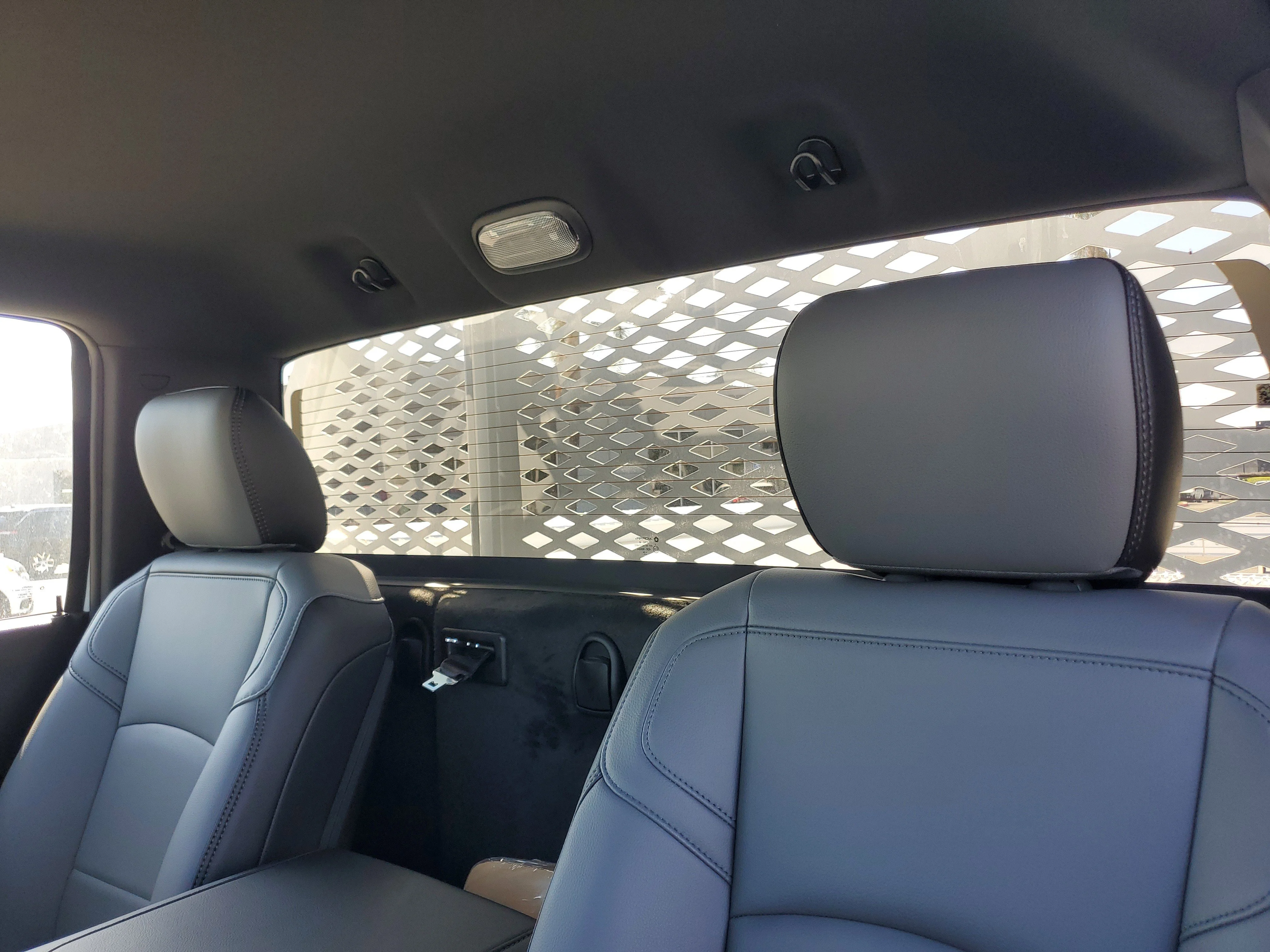 New 2026 Bright White Clear-Coat Exterior Paint RAM Tradesman image 14
