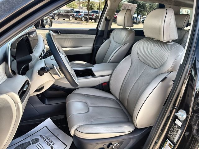 Used 2023 Black Hyundai Calligraphy image 11