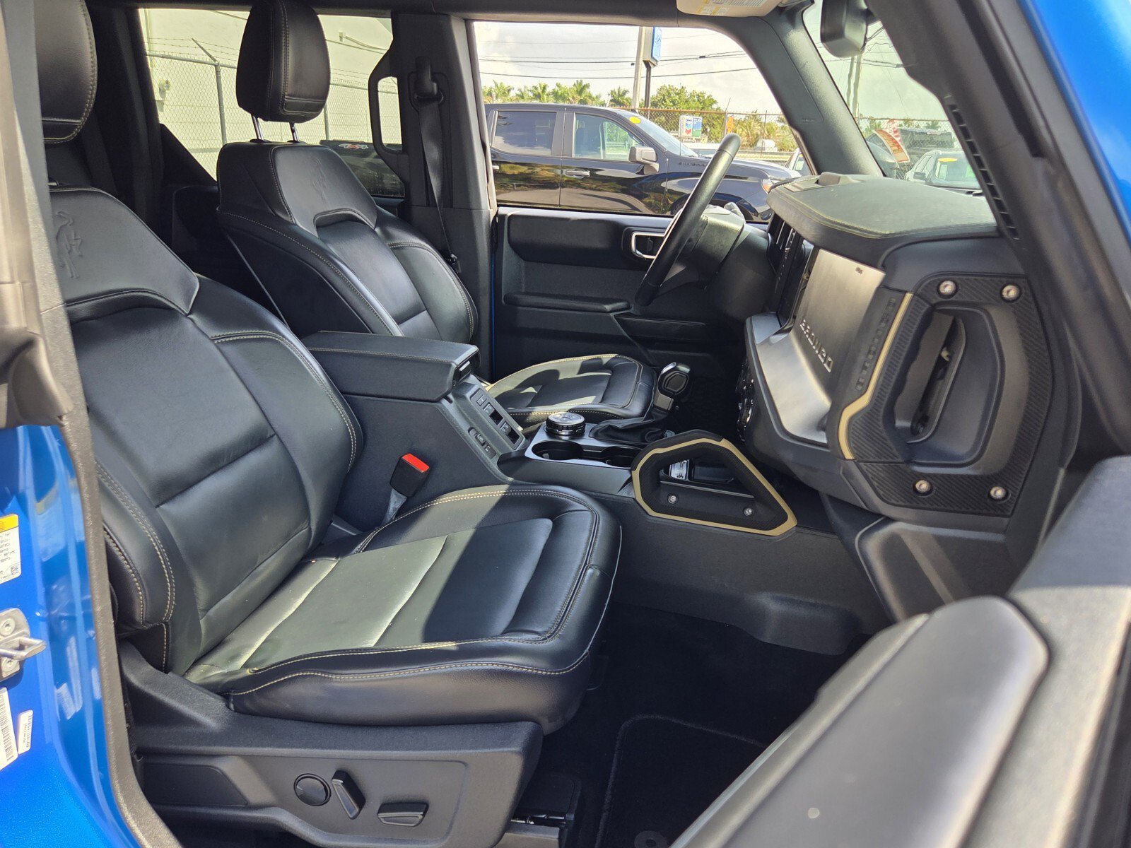 Used 2025 Velocity Blue Metallic Ford Badlands image 16
