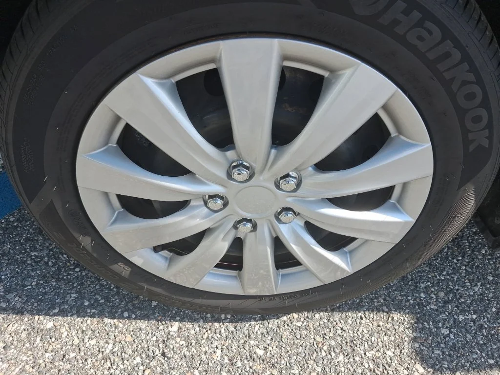 Used 2020  Honda LX image 13