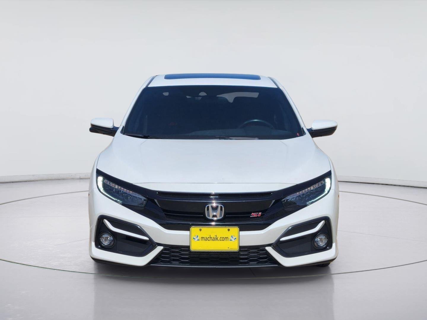 Certified Used 2020 Platinum White Pearl Honda SI image 2