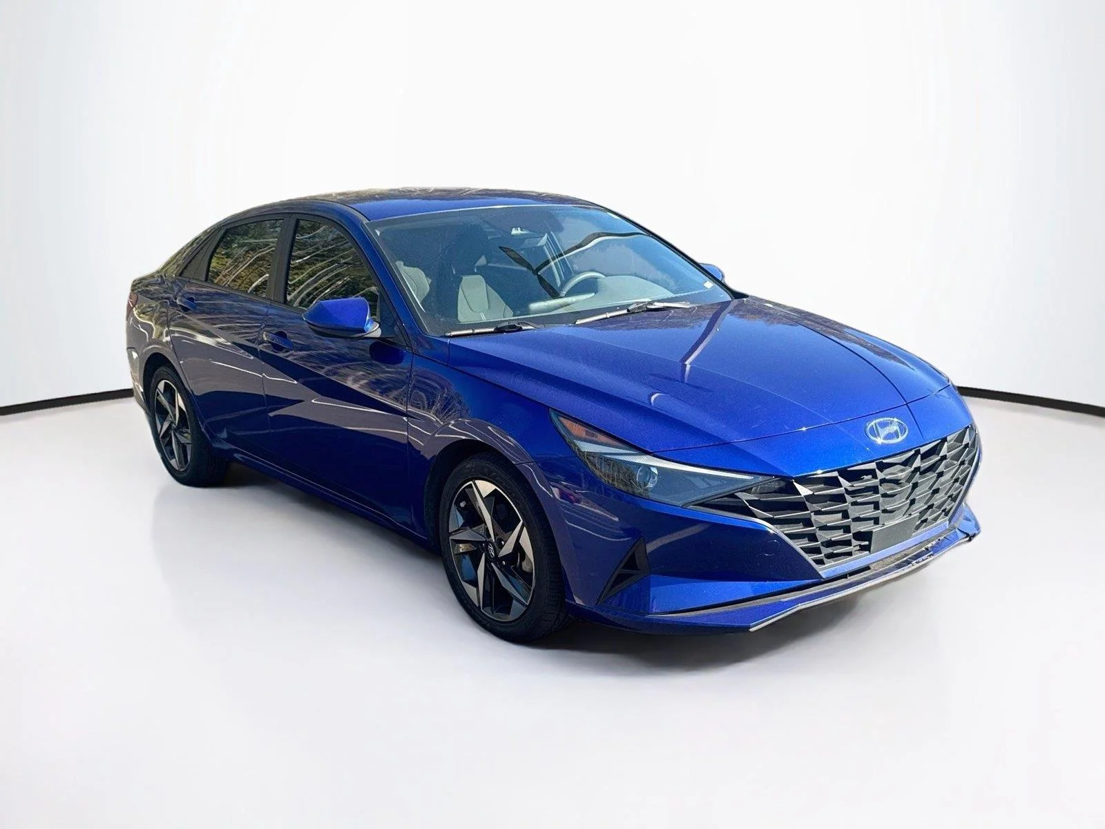 Used 2023 Intense Blue Hyundai SEL image 3